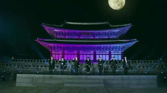 #BTSWEEK no programa do Jimmy Fallon começa com performance de "IDOL" e remix de "Dynamite"