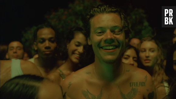 Após o One Direciton, Harry Styles começou a fazer outro tipo de música pop