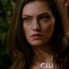 Hayley (Phoebe Tonkin) está em perigo em "The Originals"