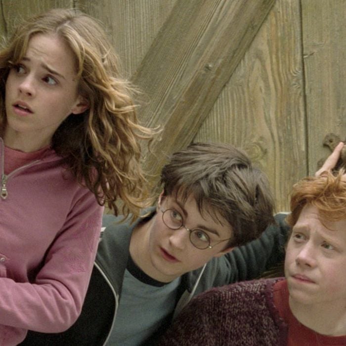 &quot;Harry Potter&quot;: Hermione (Emma Watson), Harry (Daniel Radcliffe) e Ronny (Rupert Grint) (da esquerda pra direita) são o trio protagonista da história