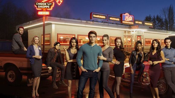Você se lembra de tudo o que aconteceu no último episódio da 4ª temporada de "Riverdale"