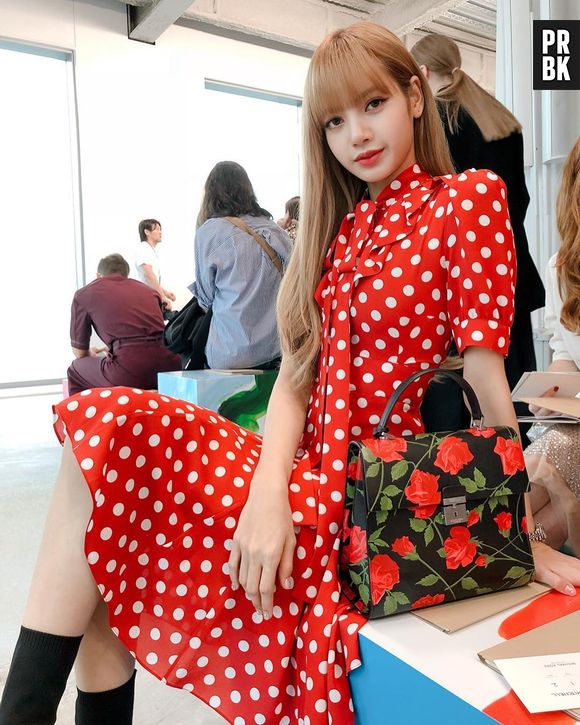 BLACKPINK: Lisa fica bonita de qualquer jeito, né?