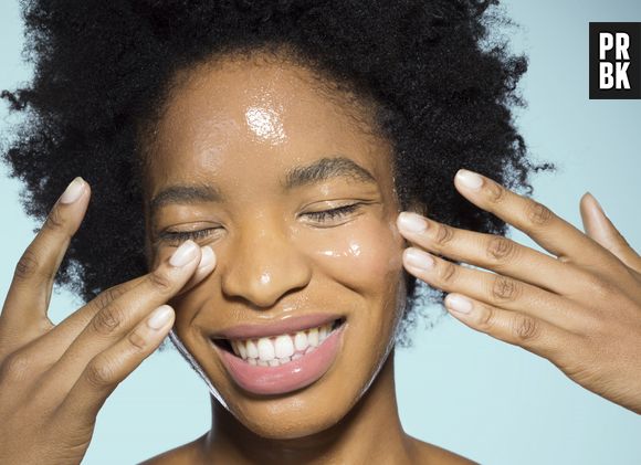 Skincare para peles negras têm cuidados específicos