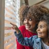 Maternidade negra: desafiando dificuldades, mães negras educam seus filhos com amor, diversão e alegria