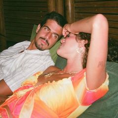 Bruna Maquezine sobre namoro com Enzo Celulari: "A paz de ter um relacionamento tranquilo"