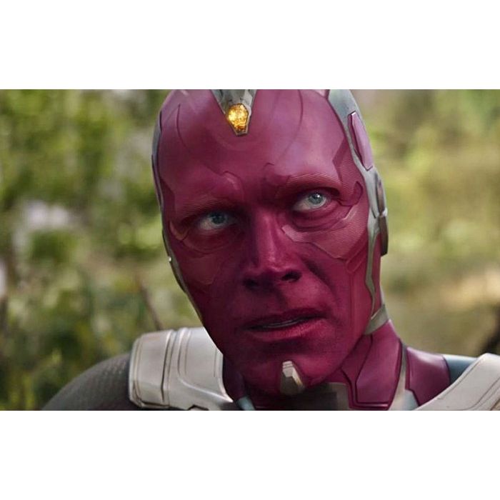 Após polêmica envolvendo ameaça de morte, Paul Bettany pode não voltar a interpretar Visão na Marvel