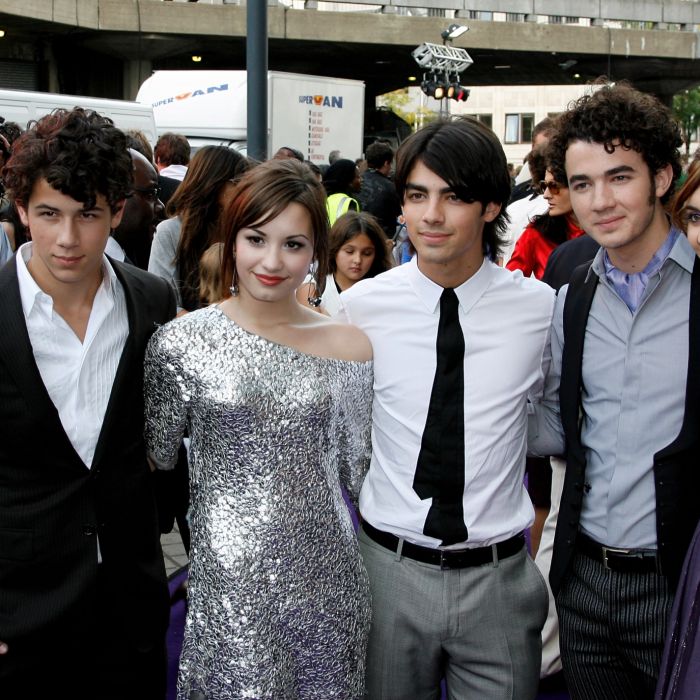 &quot;Camp Rock&quot; foi lançado em 2008 e estrelado por Demi Lovato e os Jonas Brothers