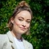Harry Styles e Olivia Wilde são fotografados aos beijos e dançando em passeio de iate na Itália