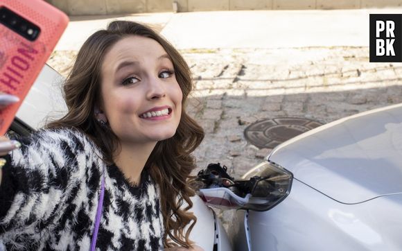 Larissa Manoela bateu recordes com "Modo Avião", filme da Netflix