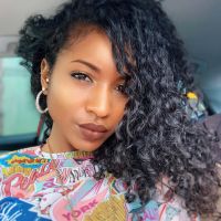 "Outer Banks": conheça Carlacia Grant, a Cleo