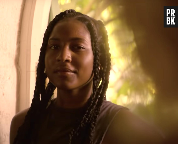 Carlacia Grant é nova personagem de "Outer Banks". A atriz faz Cleo na 2ª temporada