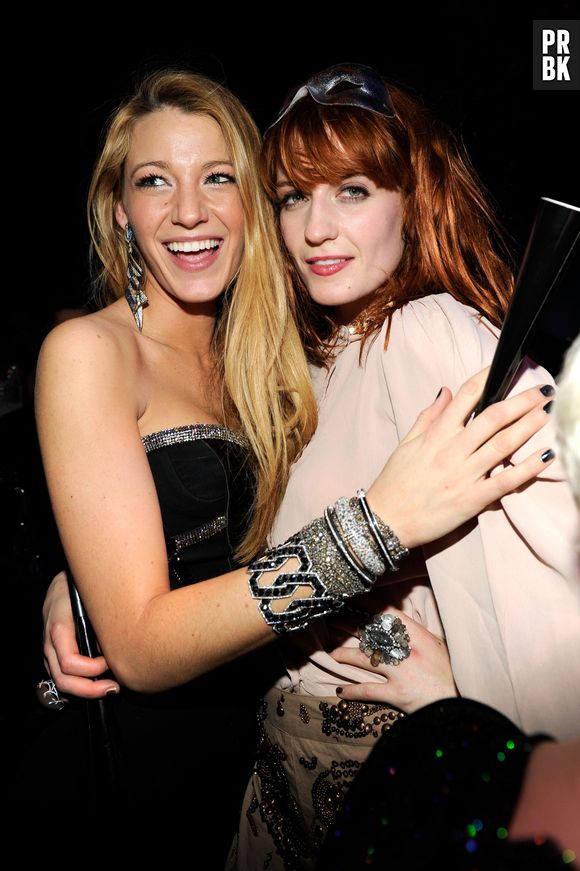 Blake Lively e Florence Welch são grandes amigas. As duas se conheceram pelos bastidores da série "Gossip Girl"
