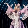 "The Masked Singer Brasil": Priscilla Alcântara é a cantora por trás da fantasia de unicórnio