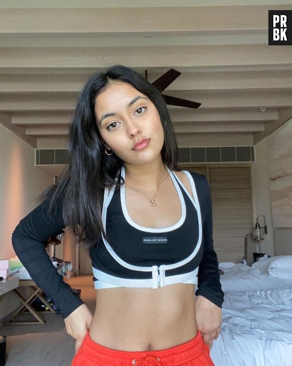 Now United: Shivani Paliwal nasceu na Índia e é do signo de Peixes