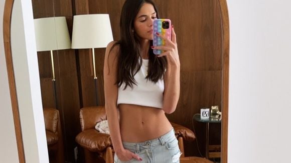 É o retorno da cintura baixa? Bruna Marquezine e mais famosas apoiam a moda