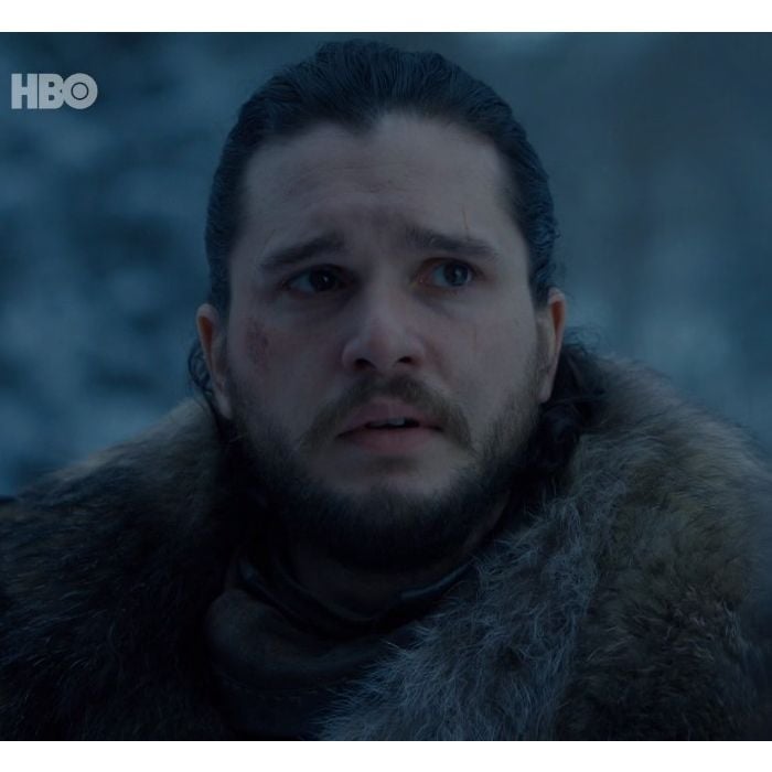  Jon Snow (Kit Harington) morre na 5ª temporada de &quot;Game of Thrones&quot;, e é trazido de volta à vida por Melisandre (Carice van Houten) 