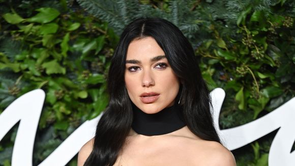 Novo álbum de Dua Lipa está a caminho! Cantora revela que projeto tem "sonoridade única"