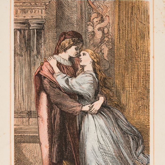&quot;Romeu e Julieta&quot;, de William Shakespeare, conta a história de um amor impossível, assim como o romance de Elisa (Larissa Manoela) com Davi (Rafael Vitti) em &quot;Além da Ilusão&quot;