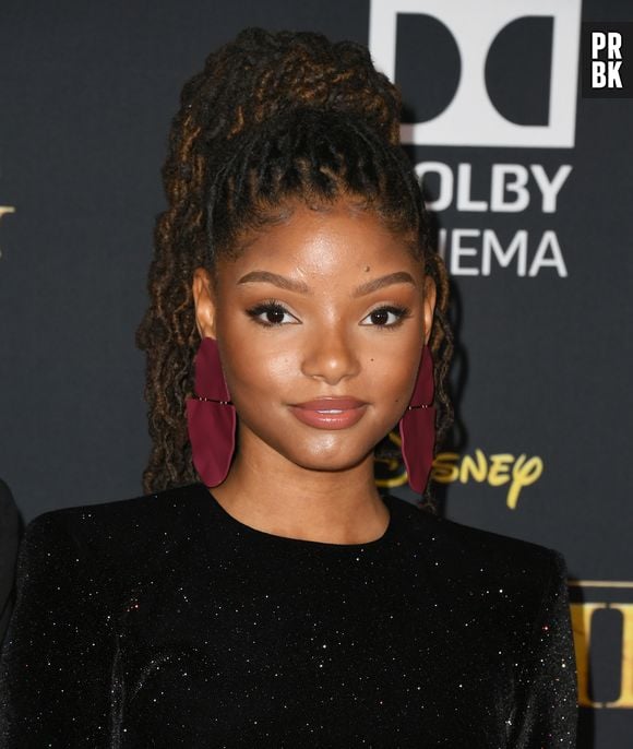 Além de Simone Ashley, live-action de "A Pequena sereia" contará com Halle Bailey como Ariel