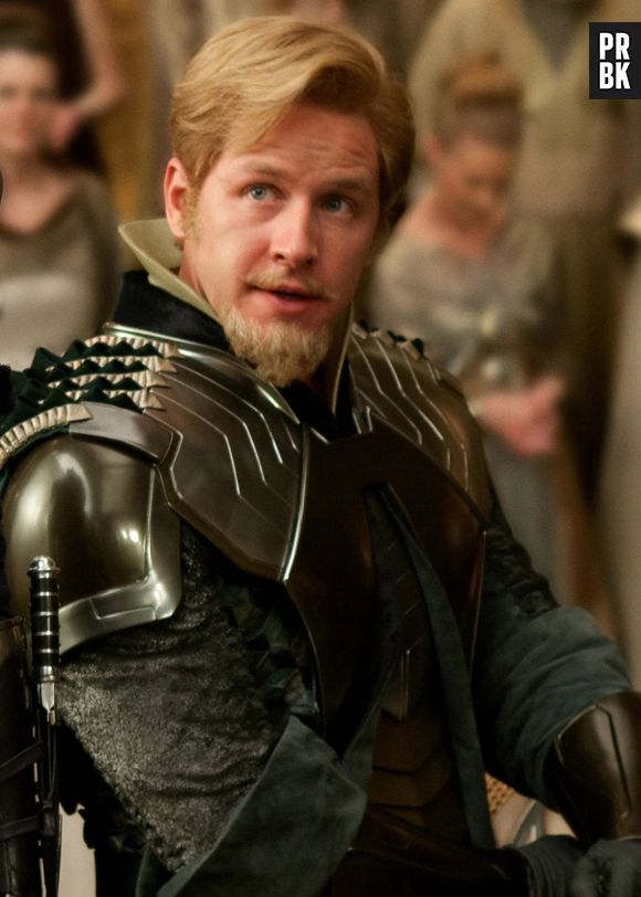 Por conflitos na agenda, Josh Dallas não conseguiu interpretar Fandral nos filmes seguintes do "Thor", e Zachary Levi o substituiu