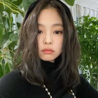 Jennie, do BLACKPINK, está ruiva. Veja outros visuais e vote no seu preferido!