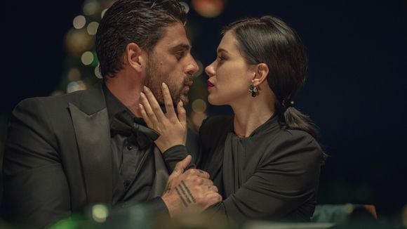 Monte um romance e daremos um filme picante para você