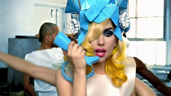 Nem Ariana Grande, Taylor Swift ou Katy Perry: "Telephone" da Lady Gaga, é o melhor clipe da década!