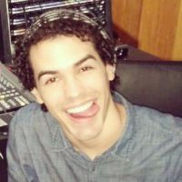 Sam Alves mostra trecho de música nova para seus fãs no Instagram!