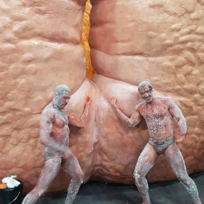 Ator de &quot;The Boys&quot; compartilha imagem dos bastidores da cena do pênis gigante da 3ª temporada