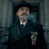 "The Umbrella Academy", 3ª temporada: Sir Reginald Hargreeves (Colm Feore) criou uma outra academia de heróis na linha do tempo alternativa