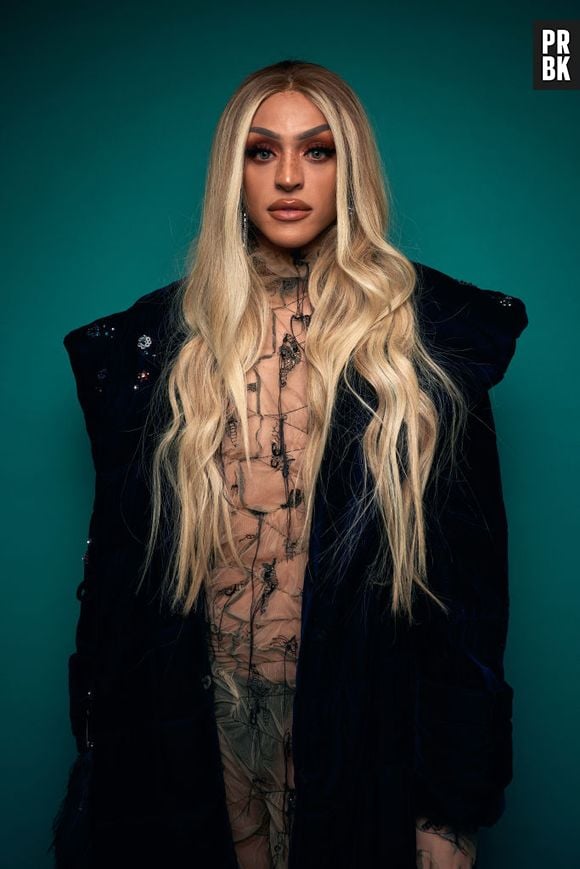 Pabllo Vittar revela que novo álbum tem parceria com Luísa Sonza e Charlie XCX