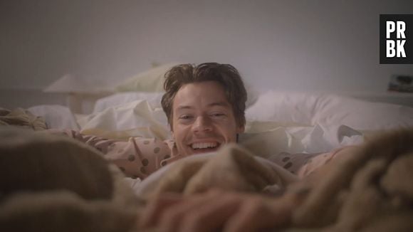 Harry Styles anuncia clipe de "Late Night Talking"