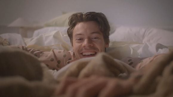 Harry Styles lança clipe de "Late Night Talking" nesta semana. Saiba mais!