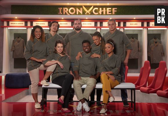 "Iron Chef Brasil" é um reality culinário da Netflix que junta chefes renomados em disputa no mesmo palco