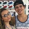 Larissa Manoela supostamente se incomoda com Thomaz Costa dizendo que é conhecido por ser ex da atriz em "A Fazenda 14"