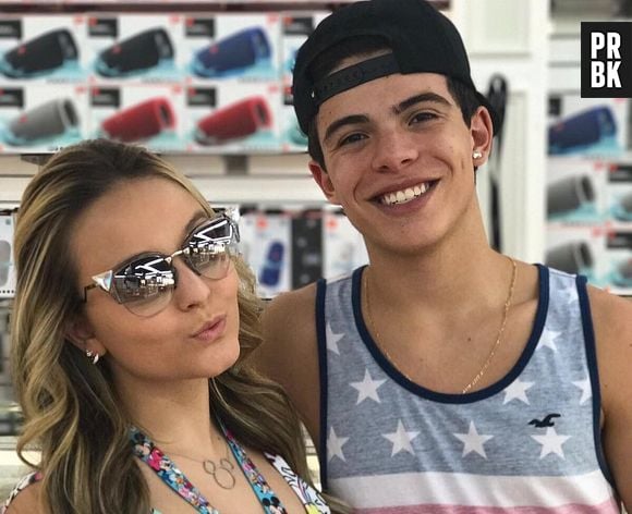 Larissa Manoela supostamente se incomoda com Thomaz Costa dizendo que é conhecido por ser ex da atriz em "A Fazenda 14"