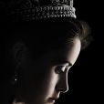 Príncipe Philip não queria que Rainha Elizabeth II assistisse "The Crown" porque sabia que série iria irritá-la