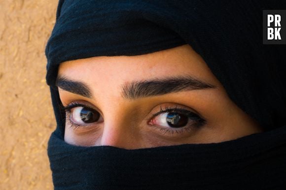 No Irã, o uso do hijab é vigiado por autoridades policiais