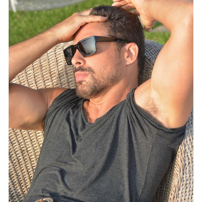 Cauã Reymond será par romântico de Aline em Terra Vermelha Purebreak