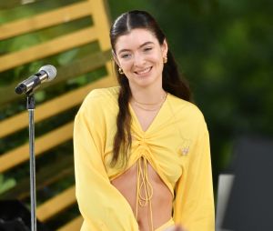 Lorde canta pela primeira vez música feita para Jogos Vorazes