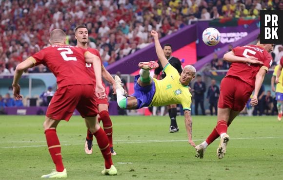 Richarlison fez um dos gols mais bonitos pela primeira fase da Copa do Mundo 2022