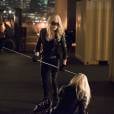  Em "Arrow", Laurel (Katie Cassidy) tem uma alucina&ccedil;&atilde;o que Sara (Caity Lotz) est&aacute; na sua frente! 