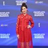 People Choice's Awards 2022:  Caterina Scorsone e mais looks dos famosos em premiação