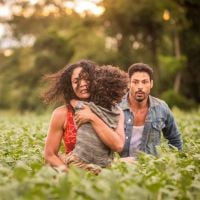 "Terra e Paixão surrou 9 meses de Travessia!", opina web após assistir capítulo de estreia. Veja reações!