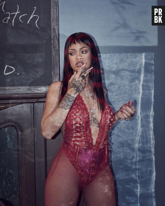 Rihanna é muito fã de batom marrom