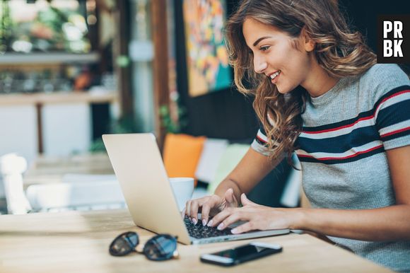 Muitos estudantes têm usado inteligência artificial para fazer trabalhos na escola