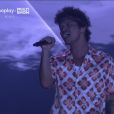 Show de Bruno Mars teve até "Evidências"