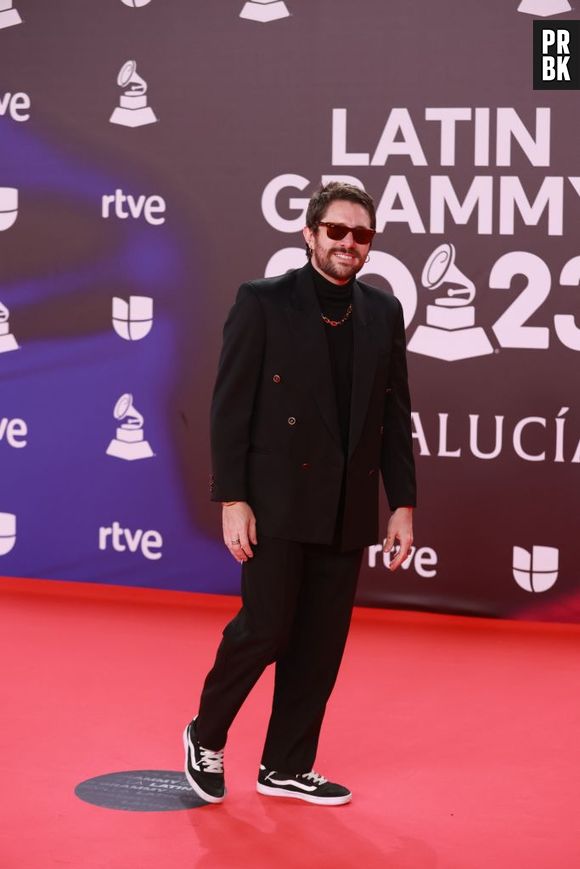 Grammy Latino 2023: Pablo Vega optou pelo all black