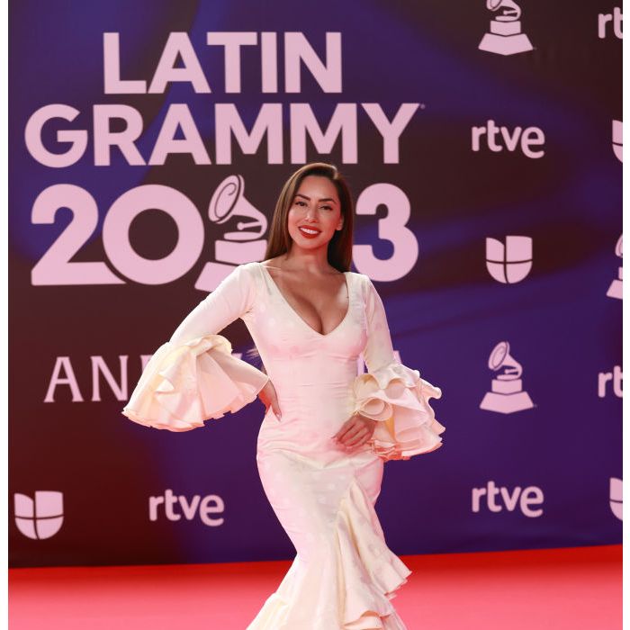 Grammy Latino 2023: Barbie Muriel foi toda de branco