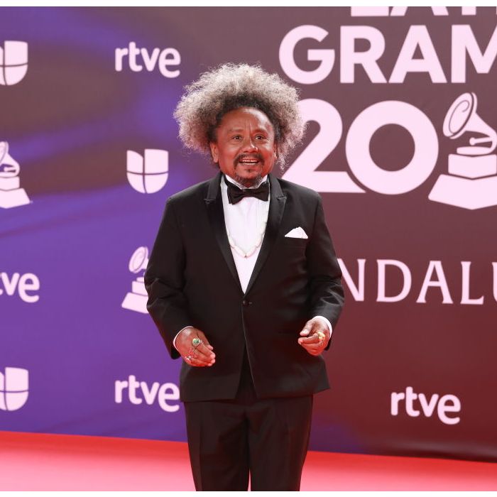 Grammy Latino 2023: Chico César foi no clássimo smoking